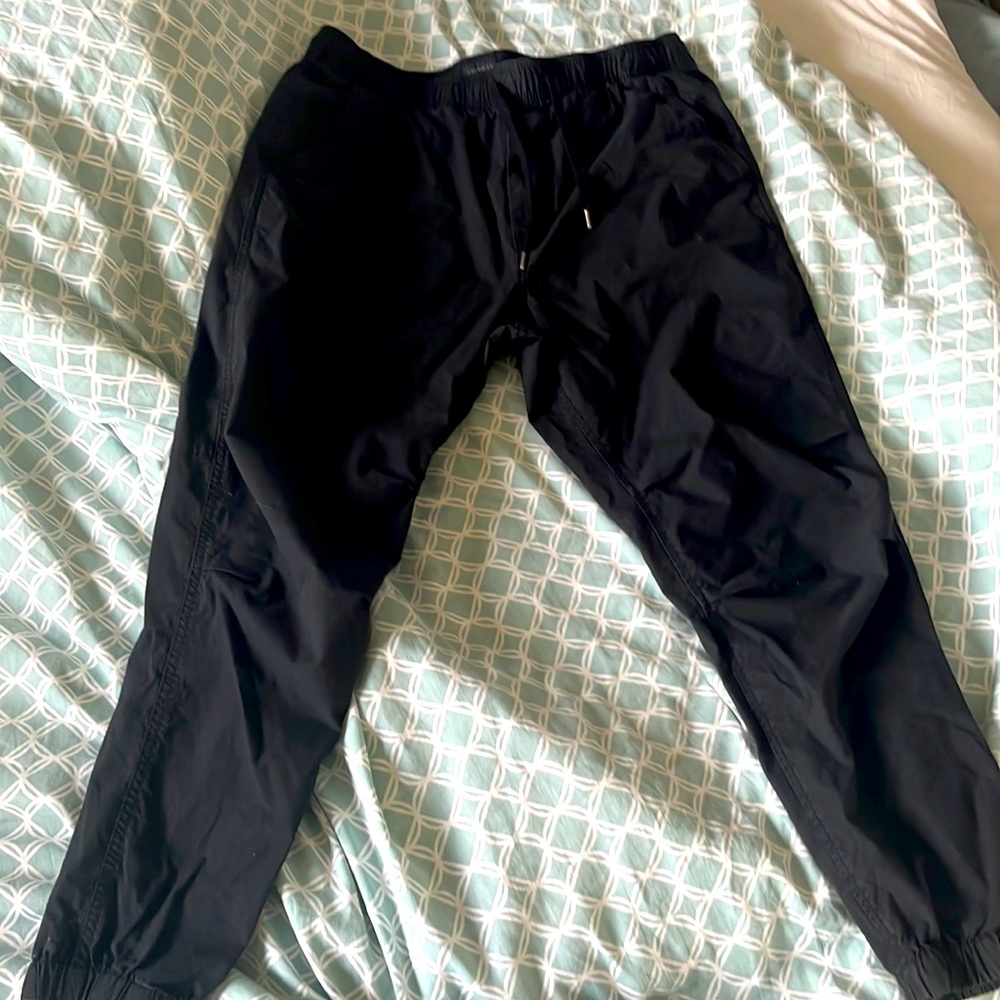 American eagle joggers men’s medium
